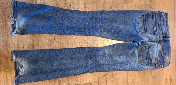 Jeans - Picture 3 of 4